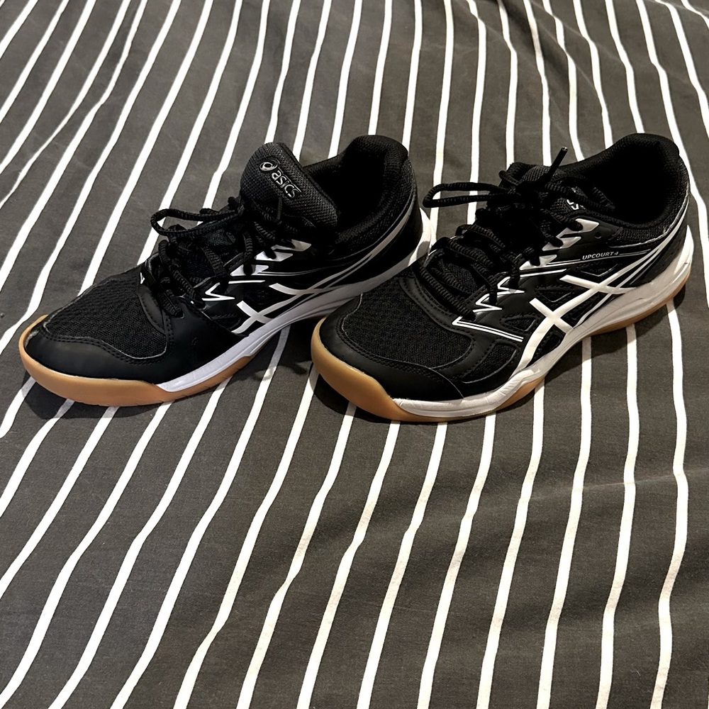 Volleyball Shoes